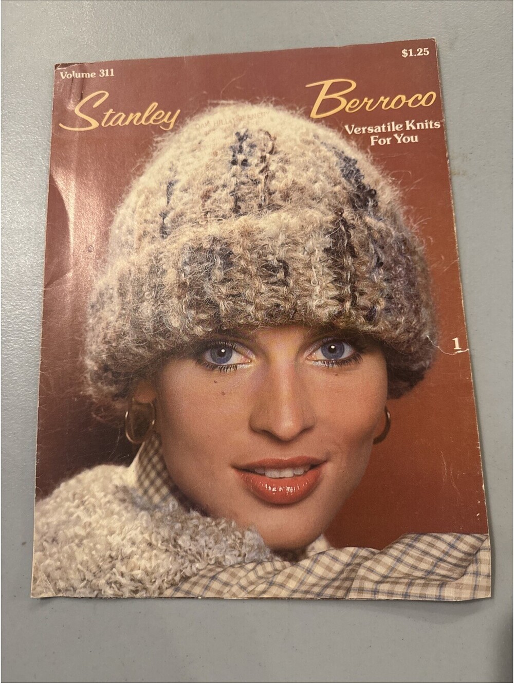 Vintage Stanley Berroco Knitting Booklet Vol. 311 Hats Shawls HTF Rare